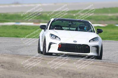 media/Jan-25-2026-Speed Ventures (Sun) [[0f6c16c17e]]/Red/Session 3 (Sunset)/